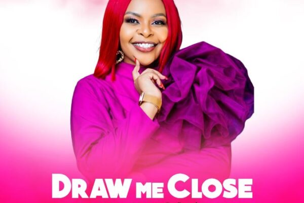 Size 8 Reborn – Draw Me Close